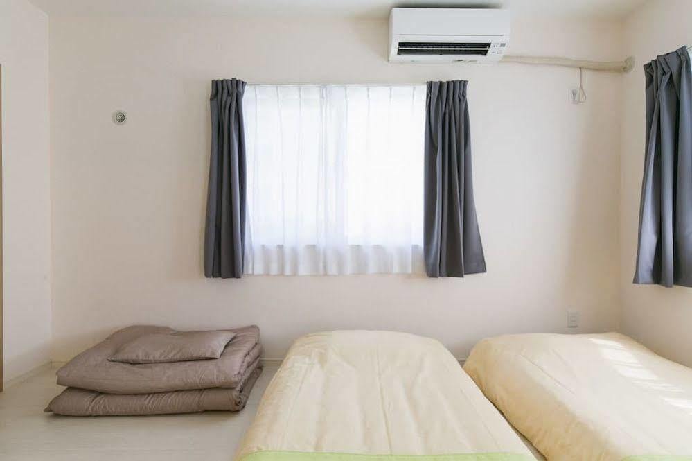 Rainbow Terrace Ginowan Apartamento Exterior foto